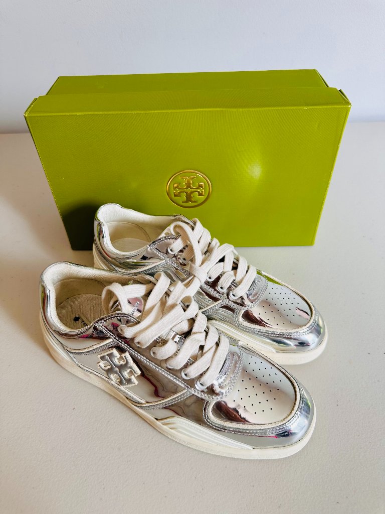 New Tory Burch Metallic Silver Mirror Leather Upper Fashion Sneakers Size 7m